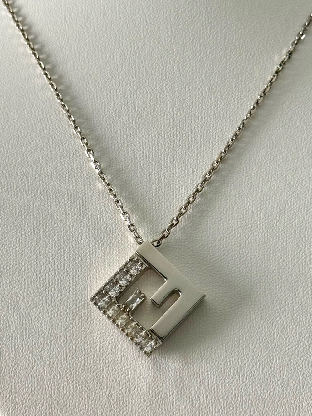 Fendi FF logo Crystal Pendant Chain Necklace in Silver - Picture 2 of 9